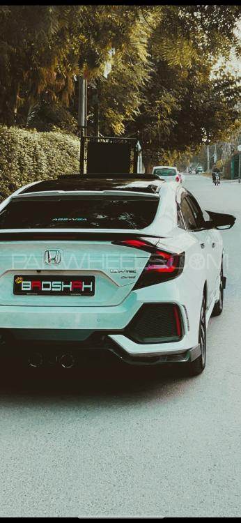 Honda Civic - 2017 Rohan Image-1