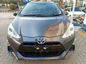Toyota Aqua S 2015 for Sale in Lahore