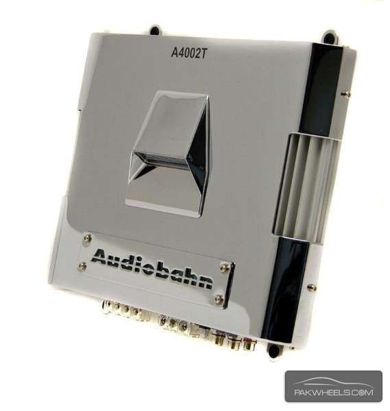 AUDIOBAHN A4002T Amplifiers USA Image-1