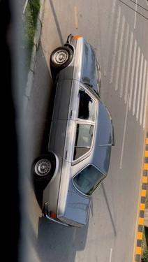 Mercedes Benz D Series - 1984