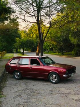 Toyota Corolla - 1977