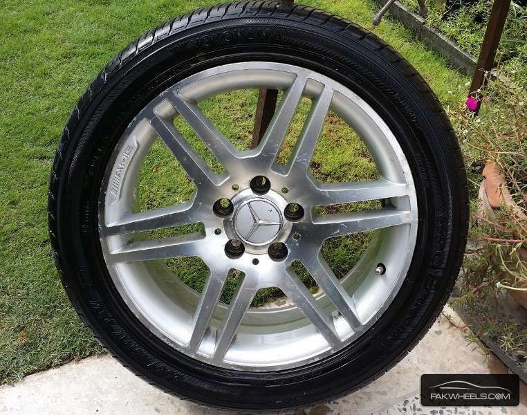 Mercedes AMG 17'' Alloys & New Tyres for any C or E Class Image-1