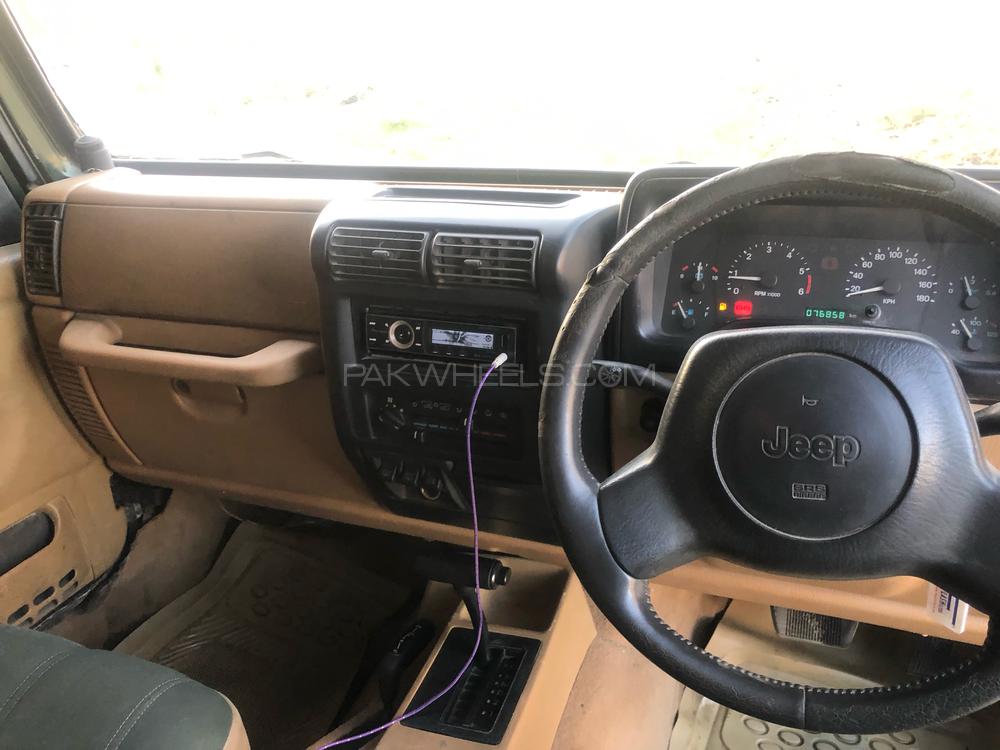 جیپ رینگلر 2002 for Sale in حیدرآباد جیپ رینگلر 2002 for Sale in حیدرآباد Image-8