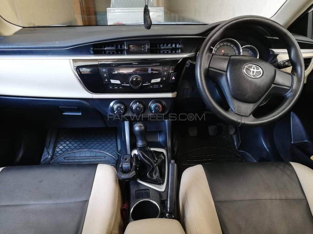 Toyota Corolla 2014 for Sale in Rawalpindi Toyota Corolla 2014 for Sale in Rawalpindi Image-8