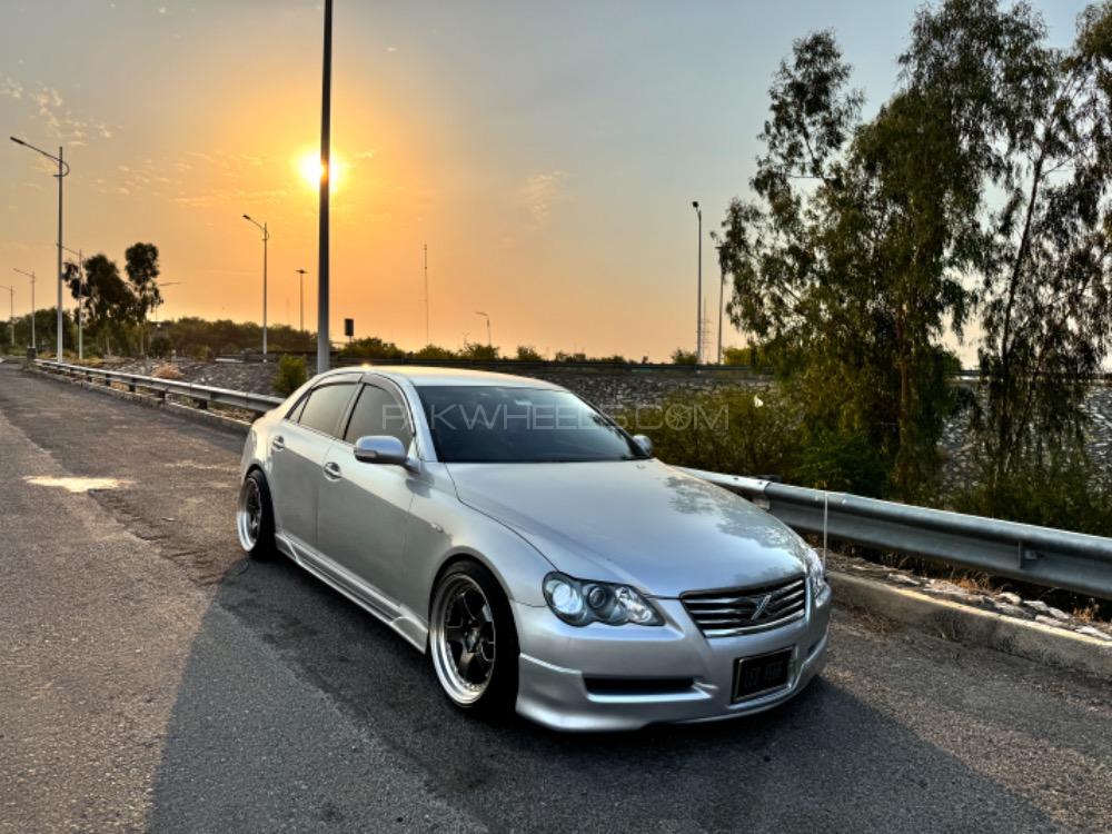 Toyota Mark X - 2005 Mark X Image-1