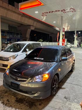 Honda Civic - 2004
