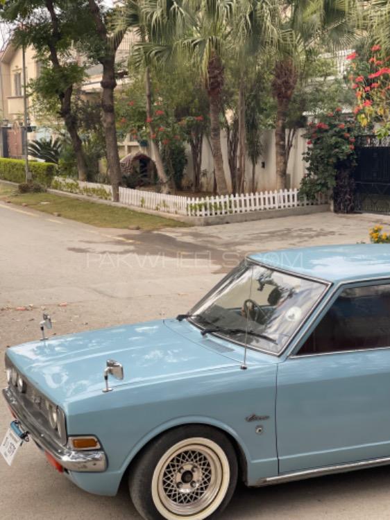 ٹویوٹا کرونا - 1970 RT-80 Image-1