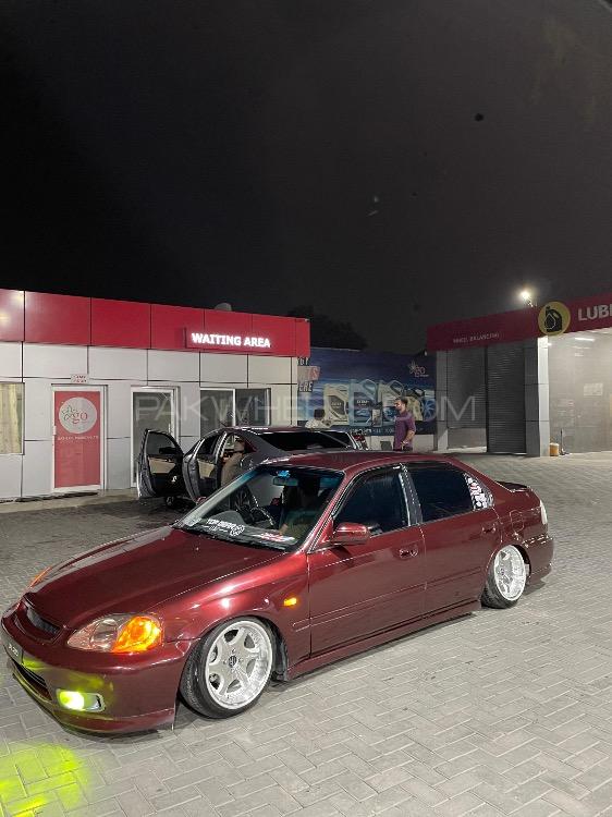 ہونڈا سوک - 2000 Moons ek Image-1