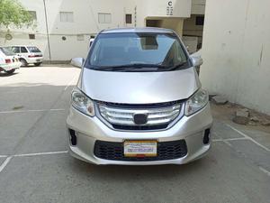 Honda Freed Hybrid 2012 for Sale in Karachi