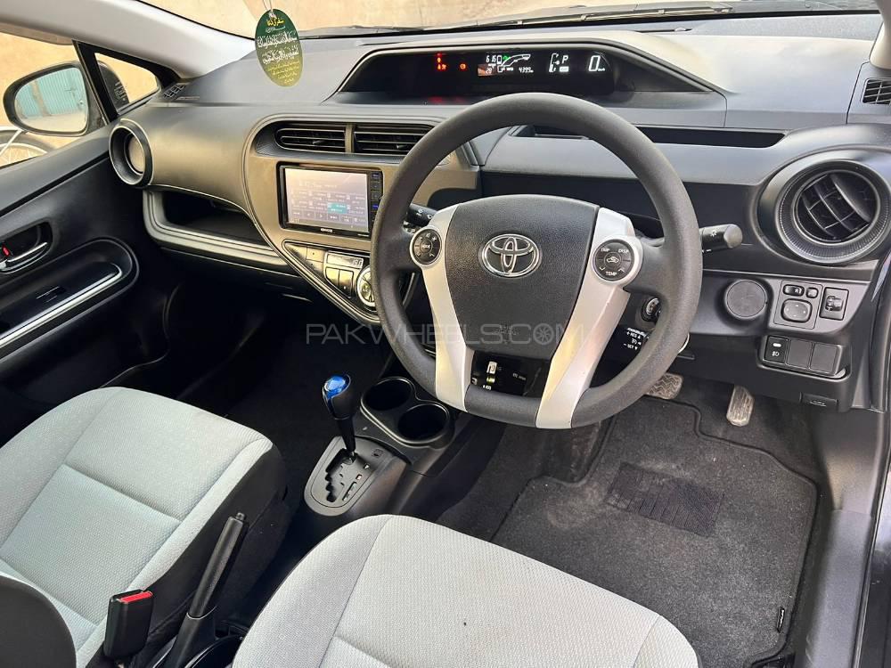 ٹویوٹا اکوا 2018 for Sale in ملتان ٹویوٹا اکوا 2018 for Sale in ملتان Image-5