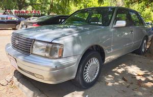 Toyota Crown Royal Saloon 1992 for Sale in Islamabad
