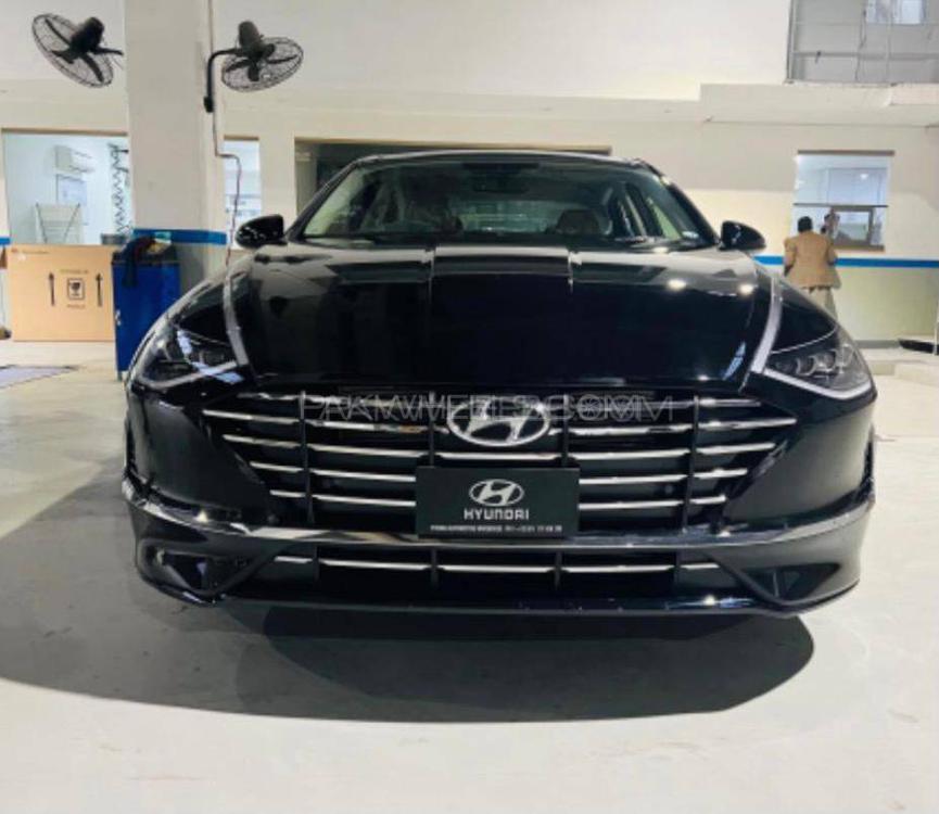 Hyundai Sonata 2.5 2022 for sale in Lahore | PakWheels