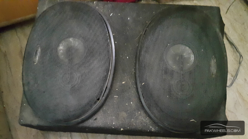 speakers pair in good condition Image-1