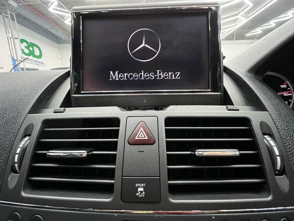 Mercedes Benz C Class 2010 for Sale in Karachi Mercedes Benz C Class 2010 for Sale in Karachi Image-16