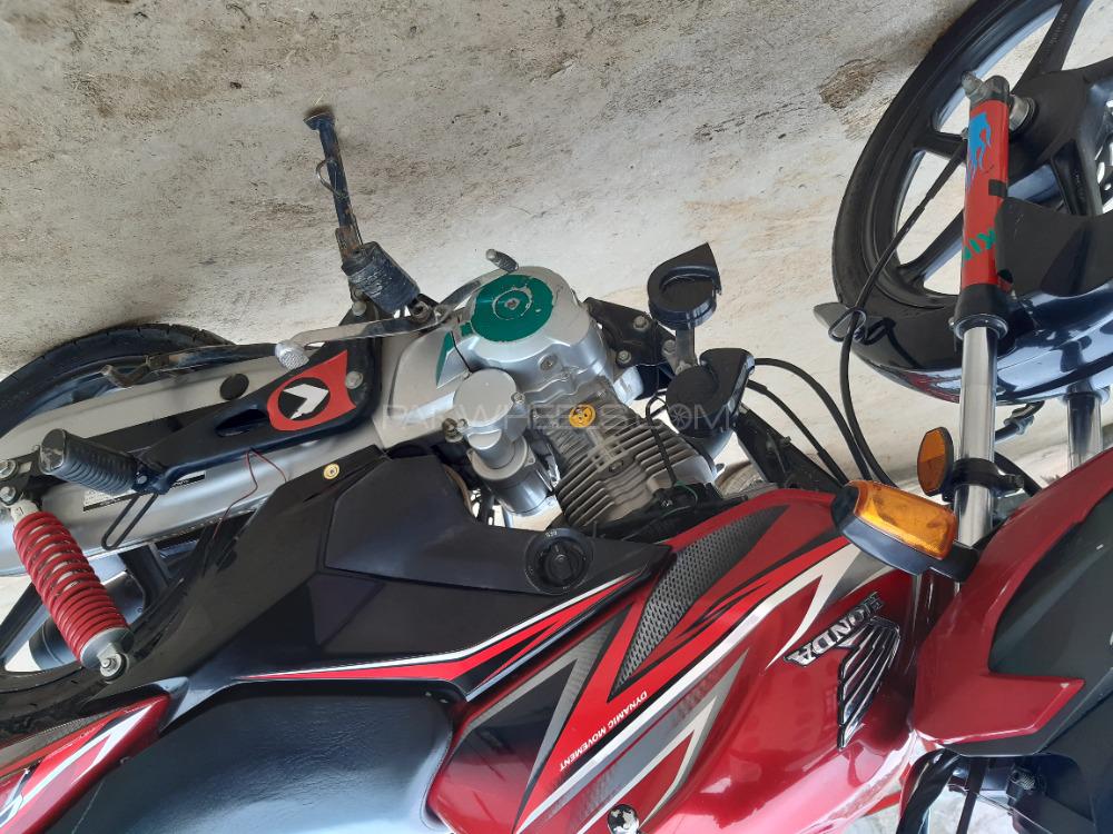 ہونڈا CG 125 Deluxe 2020 for Sale ہونڈا CG 125 Deluxe 2020 for Sale Image-4