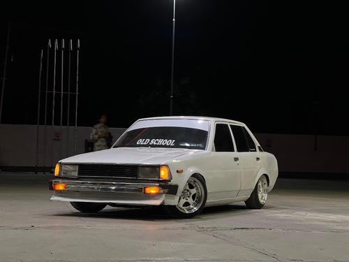 Toyota Corolla - 1982