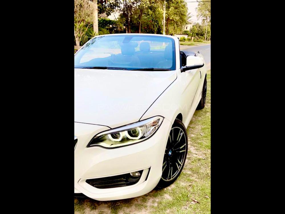 BMW 2 Series 2016 for Sale in Sialkot Image-1