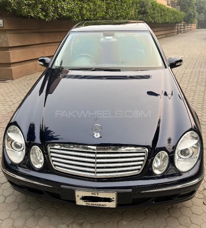 Mercedes Benz E Class - 2005 E-350 Image-1