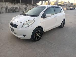 Toyota Vitz F 1.0 2007 for Sale in Haripur