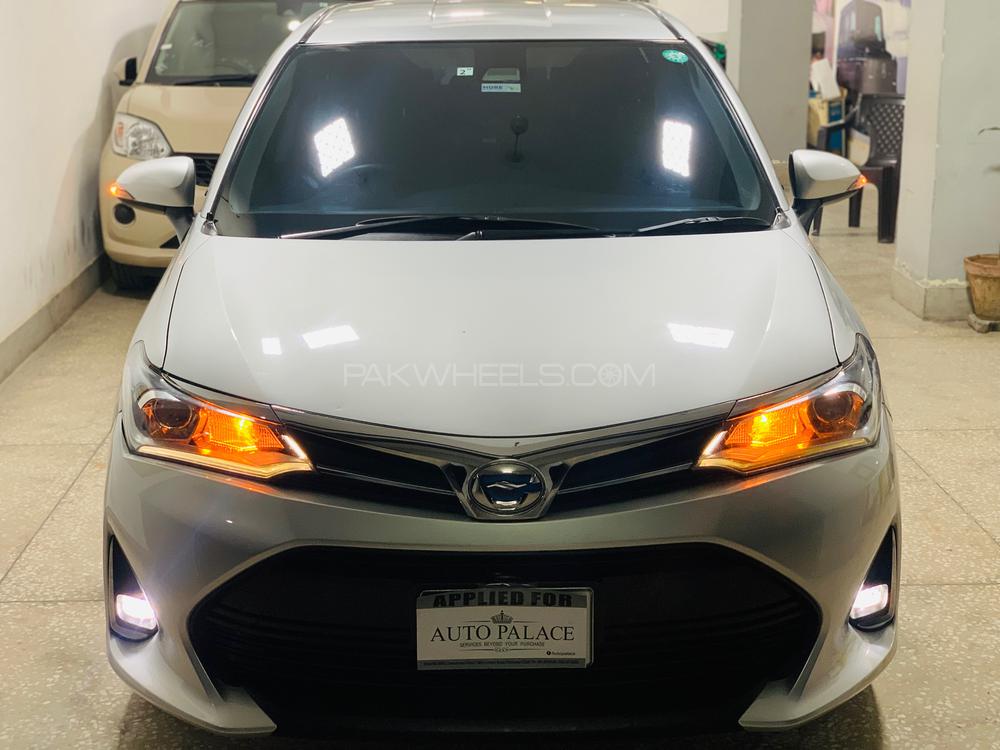 Toyota Corolla Fielder 2018 for Sale in Peshawar Image-1