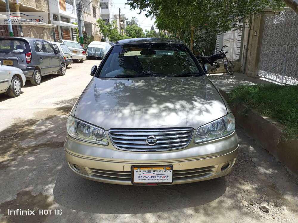 Nissan Sunny 2006 for Sale in Karachi Image-1
