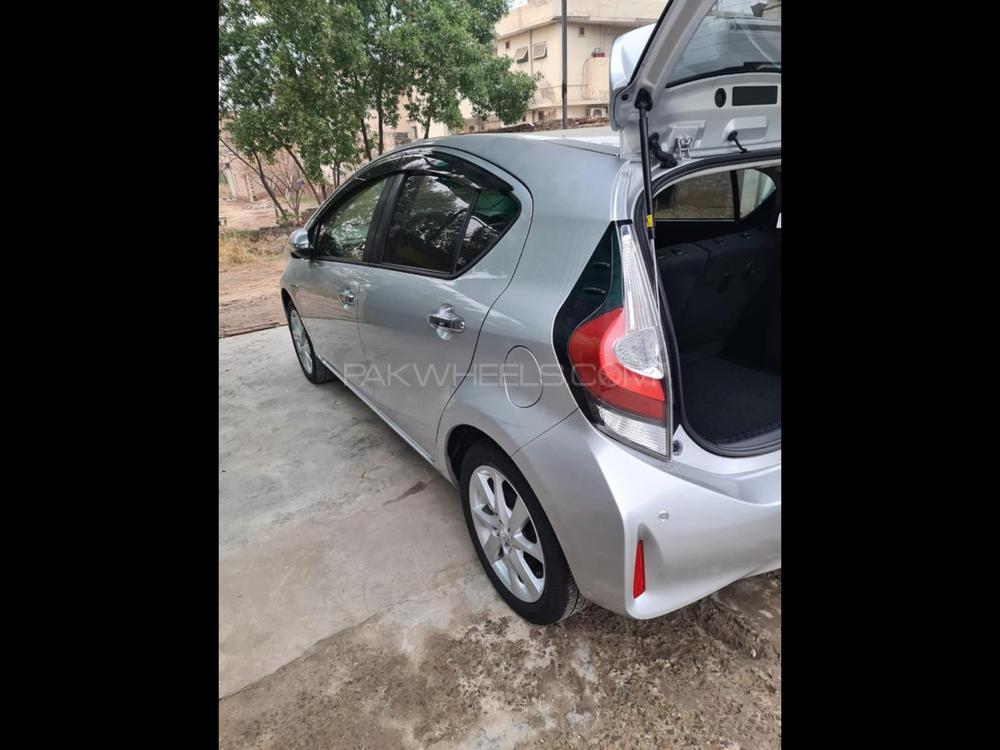 Toyota Aqua 2019 for Sale in Lahore Toyota Aqua 2019 for Sale in Lahore Image-6