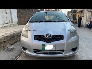 Toyota Vitz F 1.0 2006 for Sale in Wah cantt