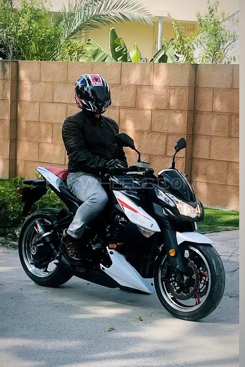 کاواساکی Z1000 2013 for Sale کاواساکی Z1000 2013 for Sale Image-8