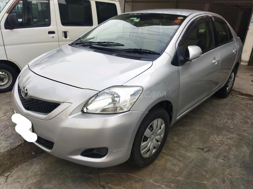 Toyota Belta 2011 for Sale in Gujranwala Toyota Belta 2011 for Sale in Gujranwala Image-2