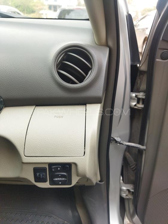 Toyota Belta 2011 for Sale in Gujranwala Toyota Belta 2011 for Sale in Gujranwala Image-11