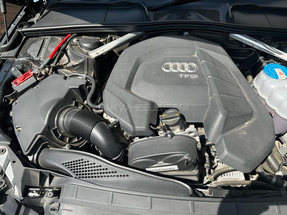Audi A4 2019 for Sale in Gujranwala Audi A4 2019 for Sale in Gujranwala Image-13