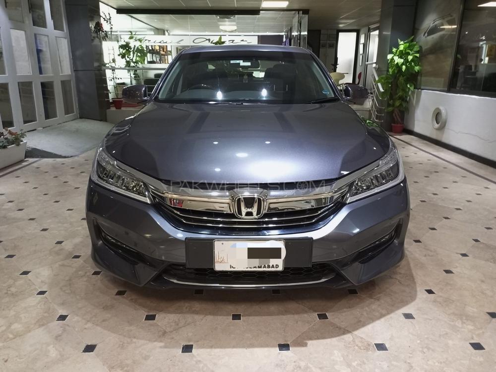 Honda Accord 2016 for Sale in Islamabad Image-1