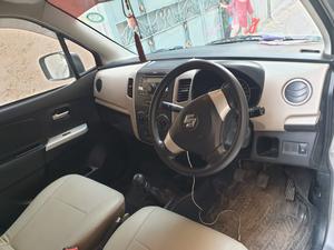 Suzuki Cultus VXLi 2015 for Sale in Mandi bahauddin