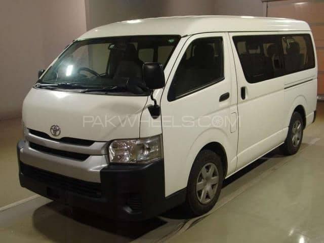 Toyota Hiace 2016 for Sale in Islamabad Toyota Hiace 2016 for Sale in Islamabad Image-2