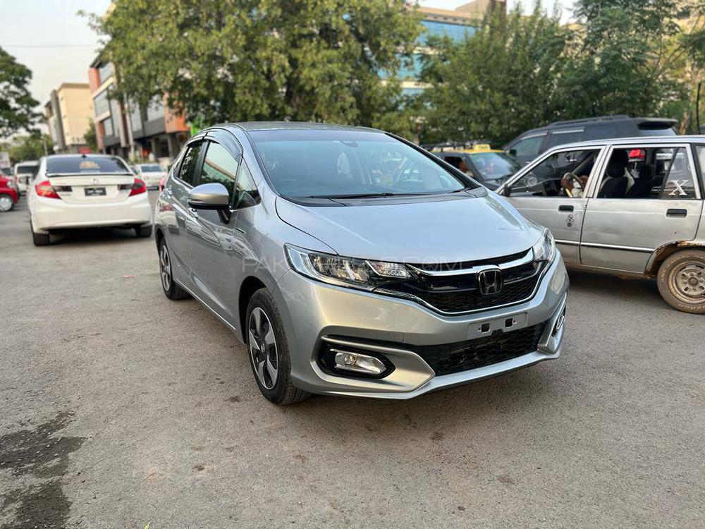 Honda Fit 2018 for Sale in Islamabad Image-1