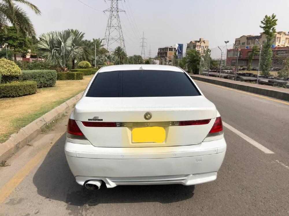 BMW 7 Series 2003 for Sale in Islamabad BMW 7 Series 2003 for Sale in Islamabad Image-4