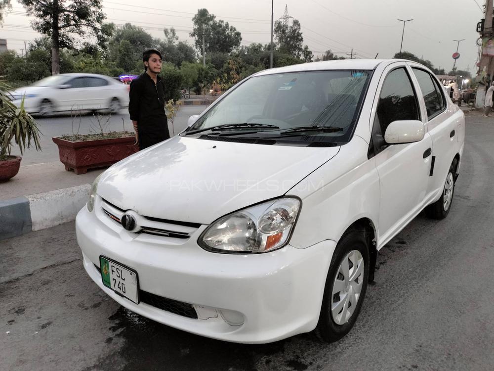 Toyota Platz 2006 for Sale in Faisalabad Toyota Platz 2006 for Sale in Faisalabad Image-3