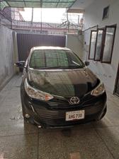 Toyota Yaris ATIV CVT 1.3 2022 for Sale in Lahore
