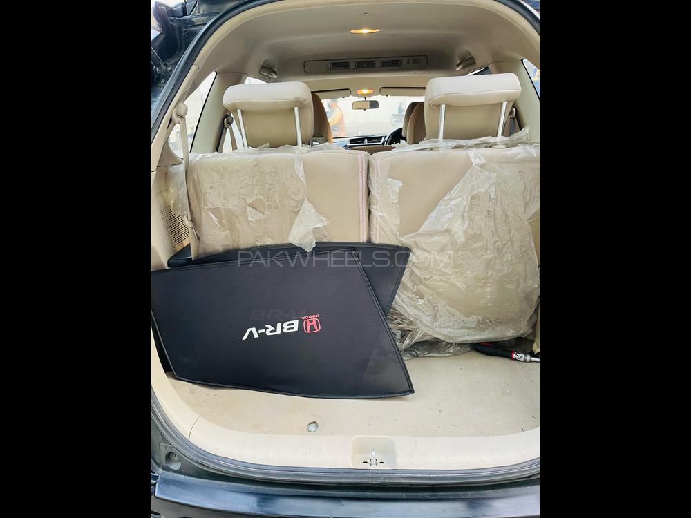 Honda BR-V 2017 for Sale in Lahore Honda BR-V 2017 for Sale in Lahore Image-7