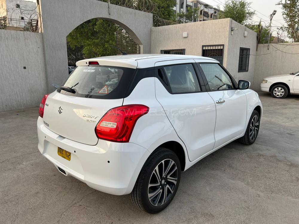 Suzuki Swift 2022 for Sale in Karachi Suzuki Swift 2022 for Sale in Karachi Image-5