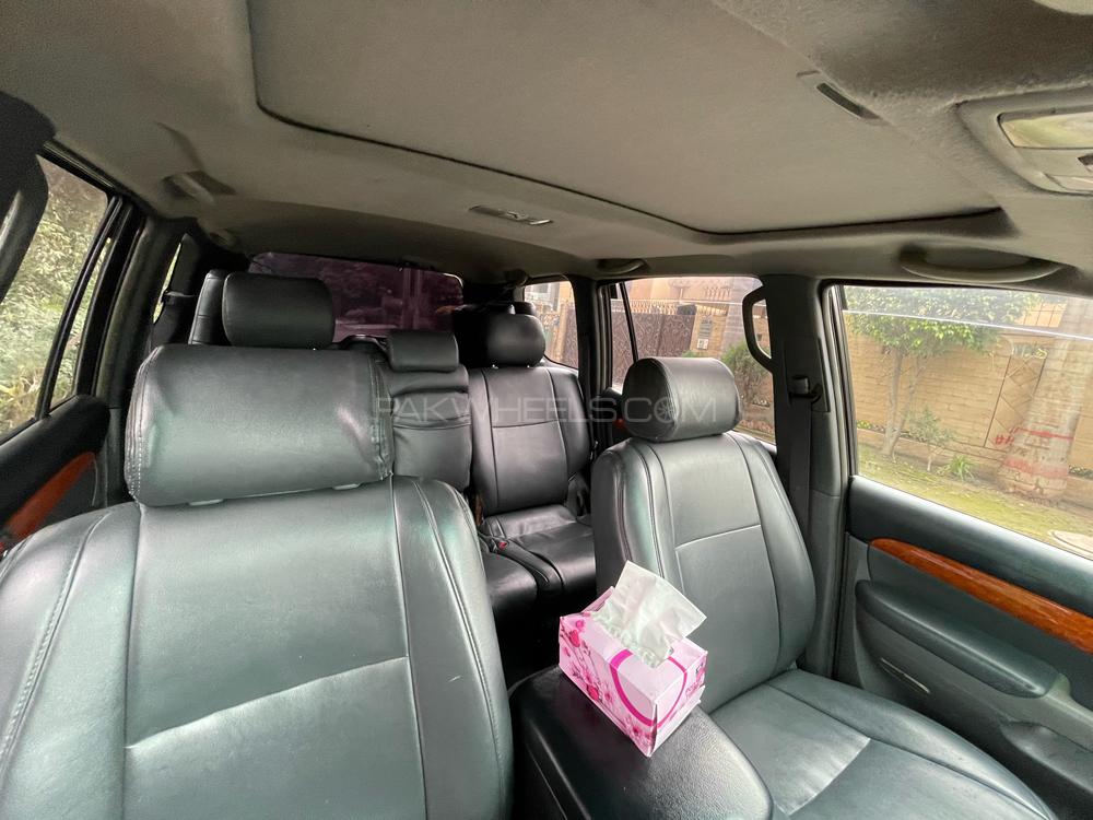 Toyota Prado 2004 for Sale in Lahore Toyota Prado 2004 for Sale in Lahore Image-5