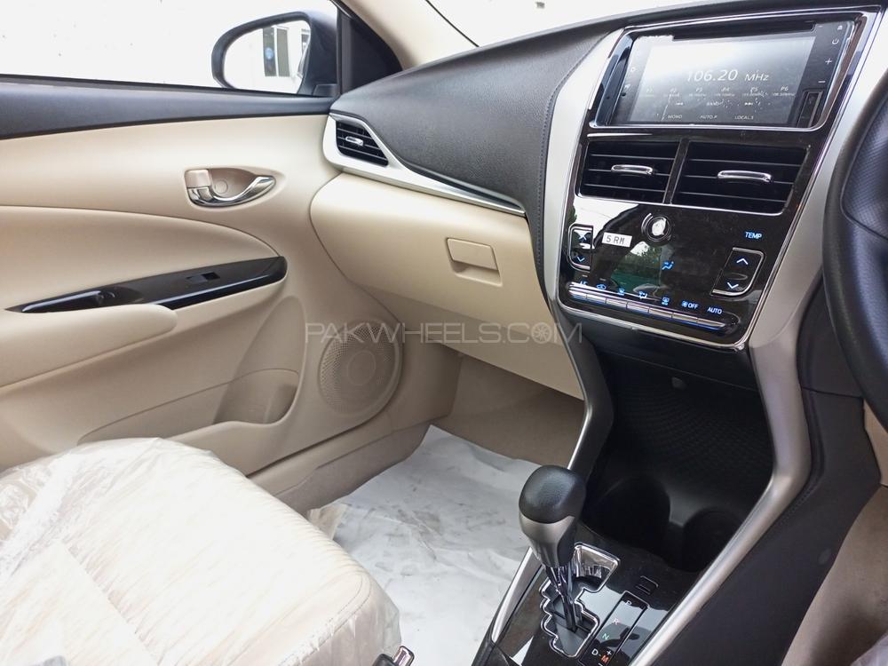Toyota Yaris Sedan 2022 for Sale in Lahore Toyota Yaris Sedan 2022 for Sale in Lahore Image-11