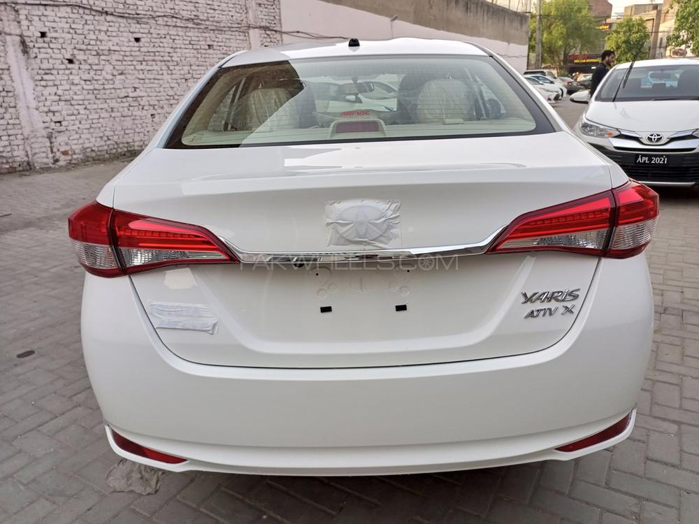 Toyota Yaris Sedan 2022 for Sale in Lahore Toyota Yaris Sedan 2022 for Sale in Lahore Image-14