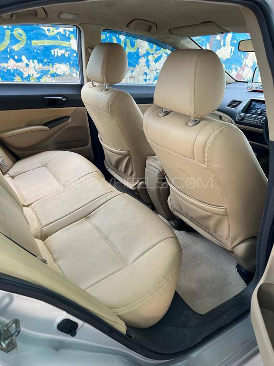 Honda Civic 2009 for Sale in Bahawalpur Honda Civic 2009 for Sale in Bahawalpur Image-4