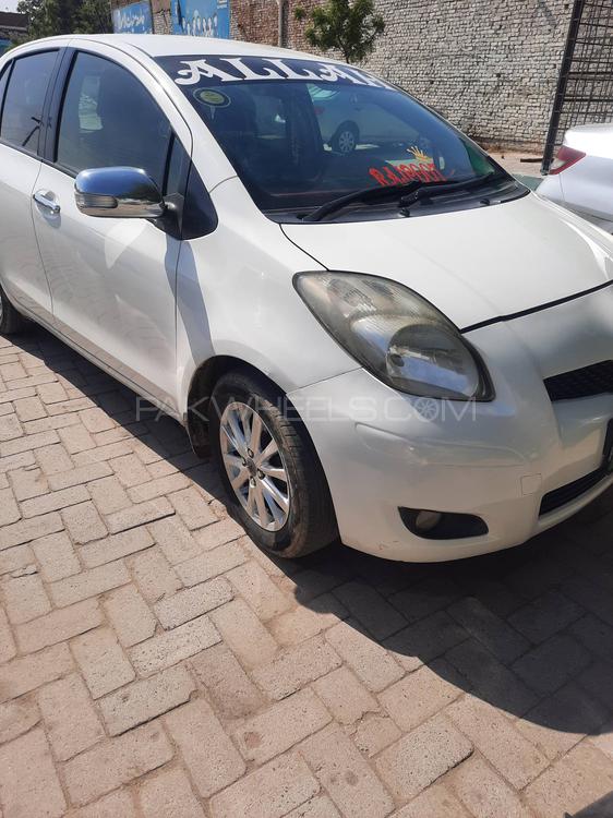 Toyota Vitz 2012 for Sale in Sargodha Image-1