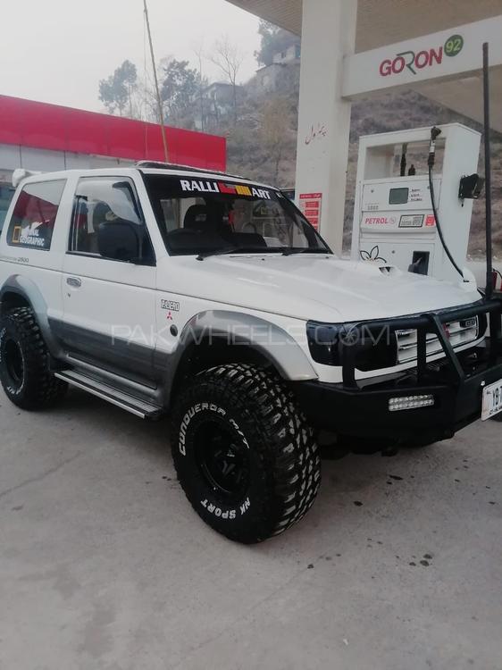 Mitsubishi Pajero - 1995 Pejo Image-1