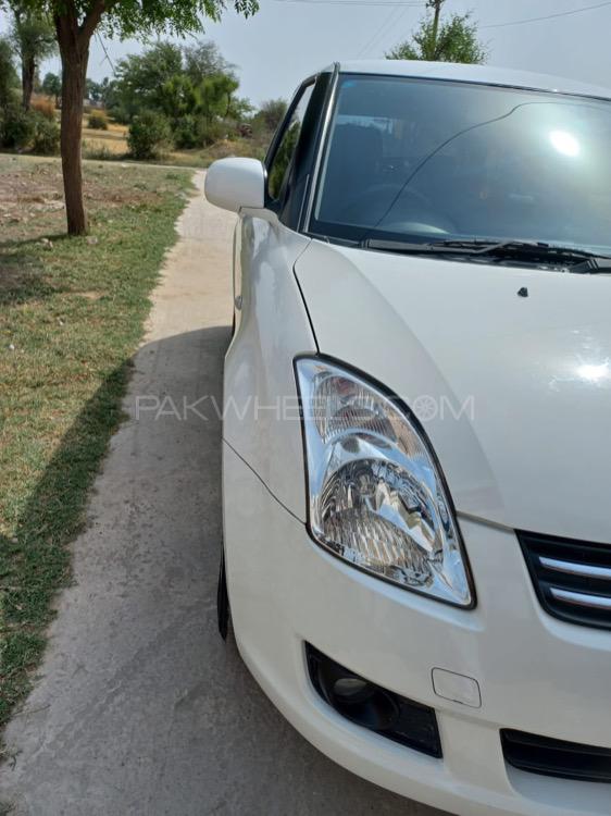 Suzuki Swift 2018 for Sale in Rawalpindi Suzuki Swift 2018 for Sale in Rawalpindi Image-3