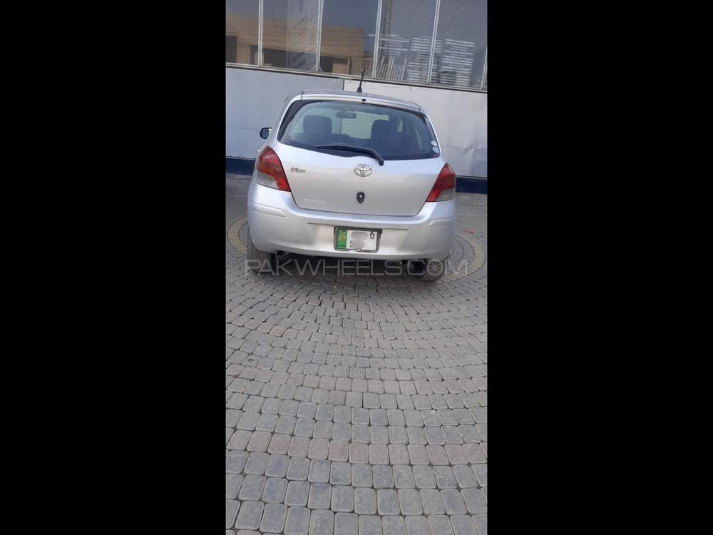 Toyota Vitz 2013 for Sale in Faisalabad Image-1