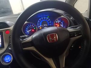Honda Fit 1.3 Hybrid XH Selection 2011 for Sale in Lahore