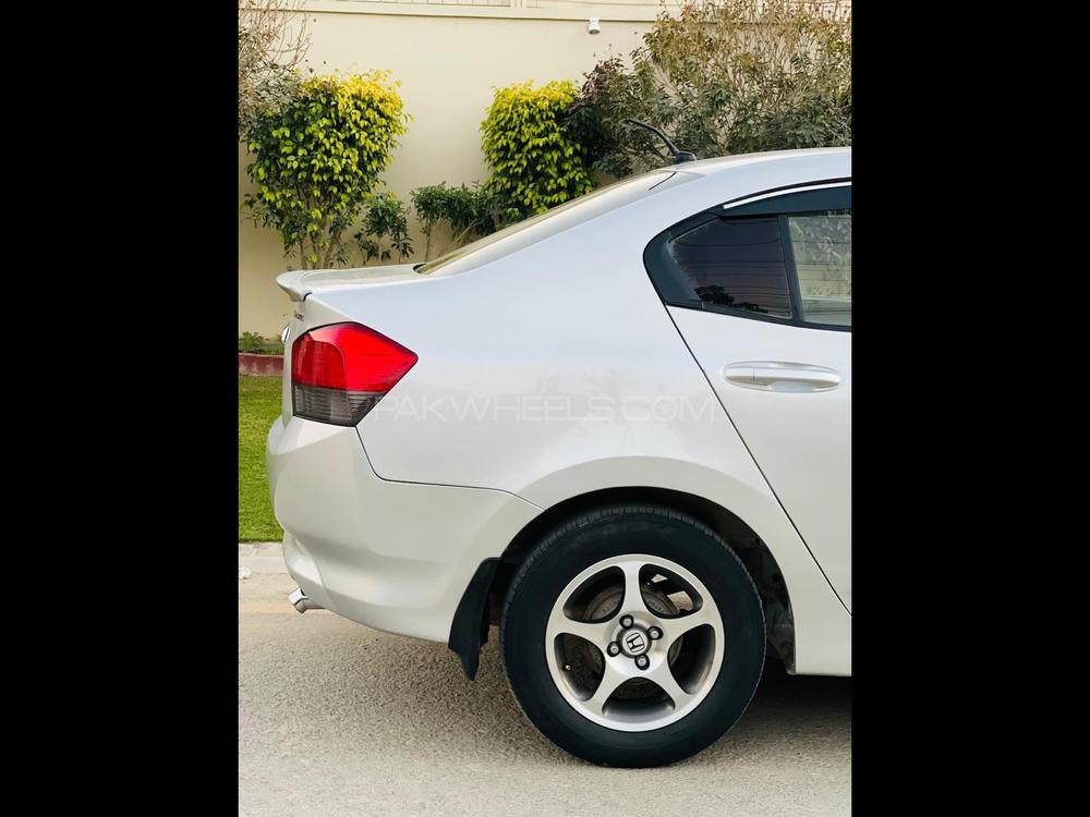 Honda City 2014 for Sale in Bahawalpur Honda City 2014 for Sale in Bahawalpur Image-4